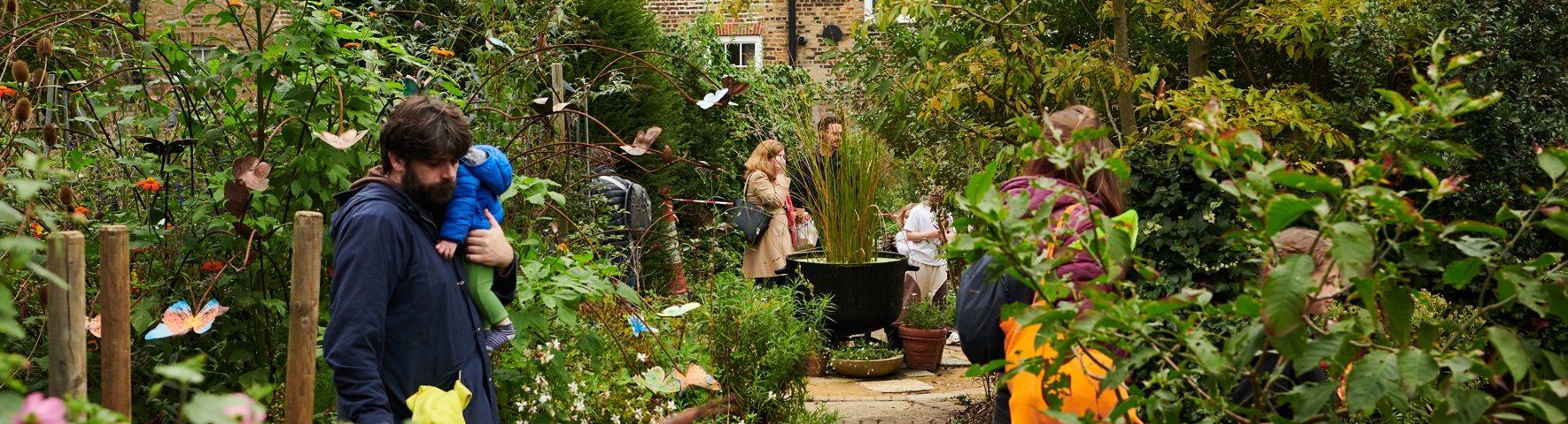 Rootsgoeswild Banner1